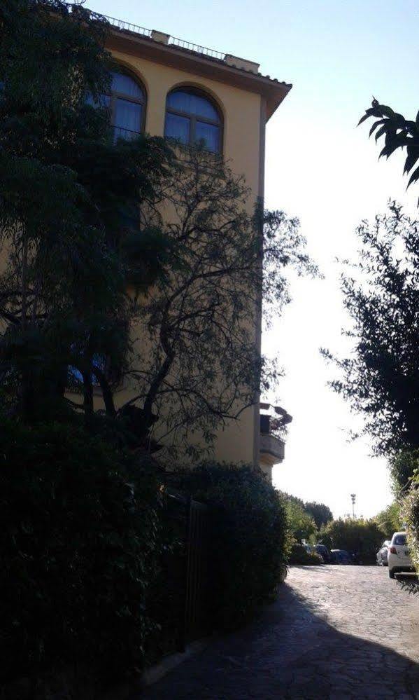 Accommodation Roma Imperiale Exterior foto