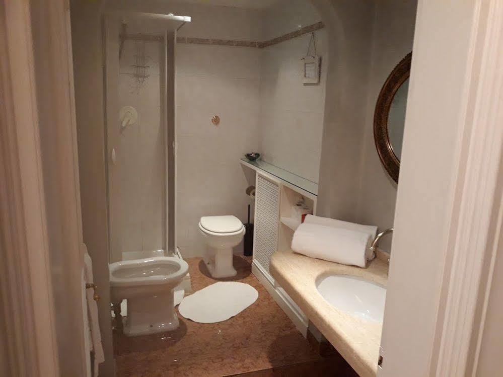 Accommodation Roma Imperiale Exterior foto
